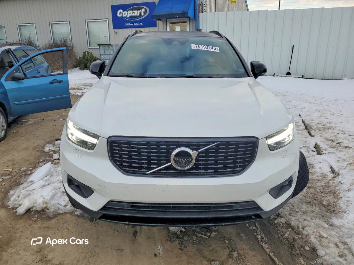 Volvo XC40 2020