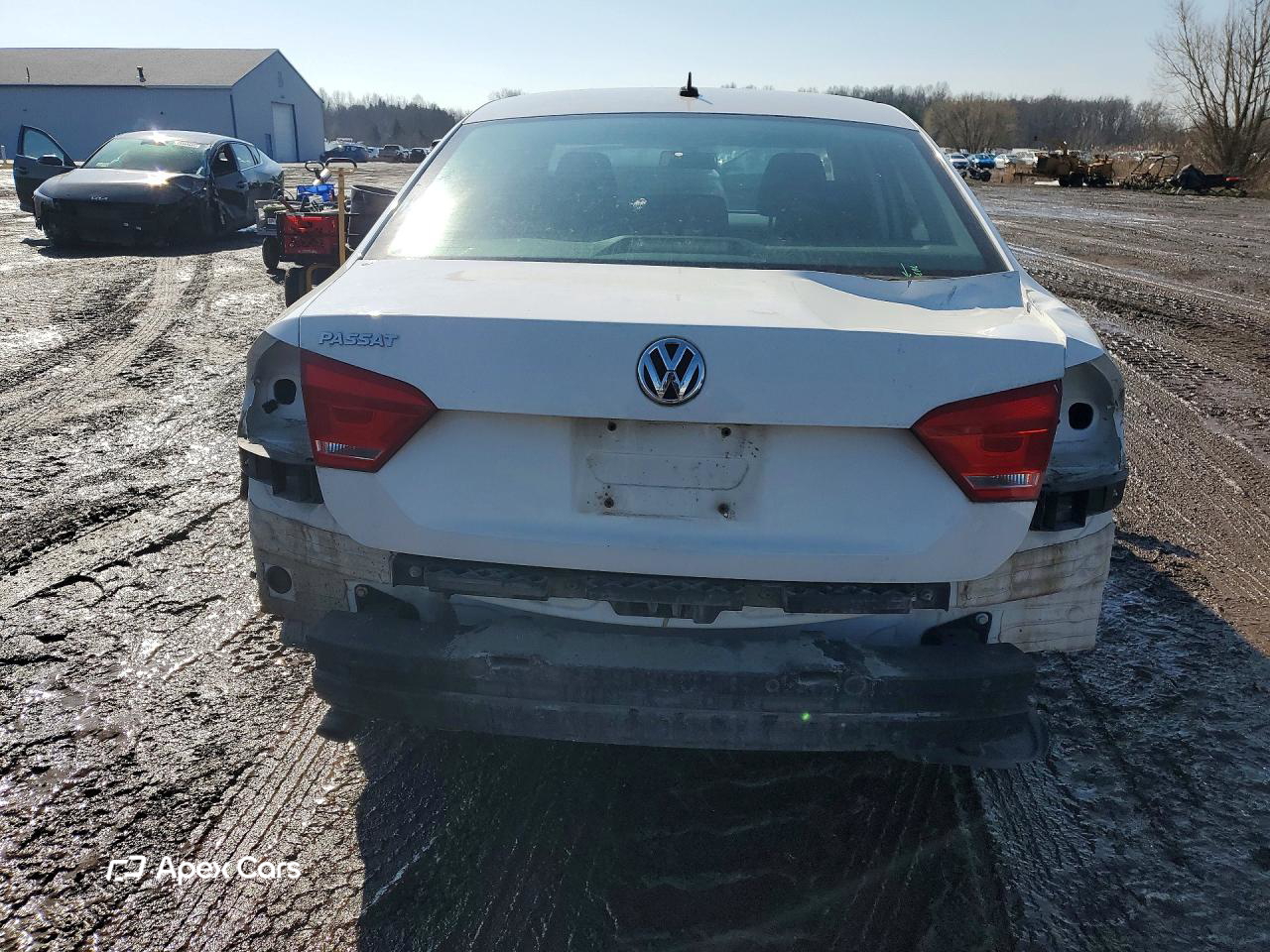 Volkswagen Passat 2013
