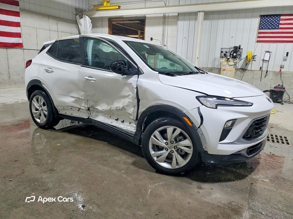 Buick Encore 2025