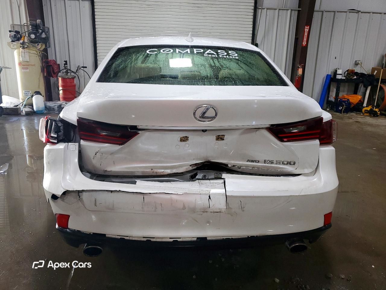 Lexus IS 2016