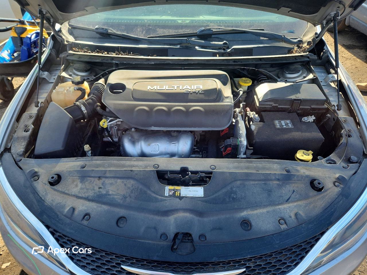 Chrysler 200 2016