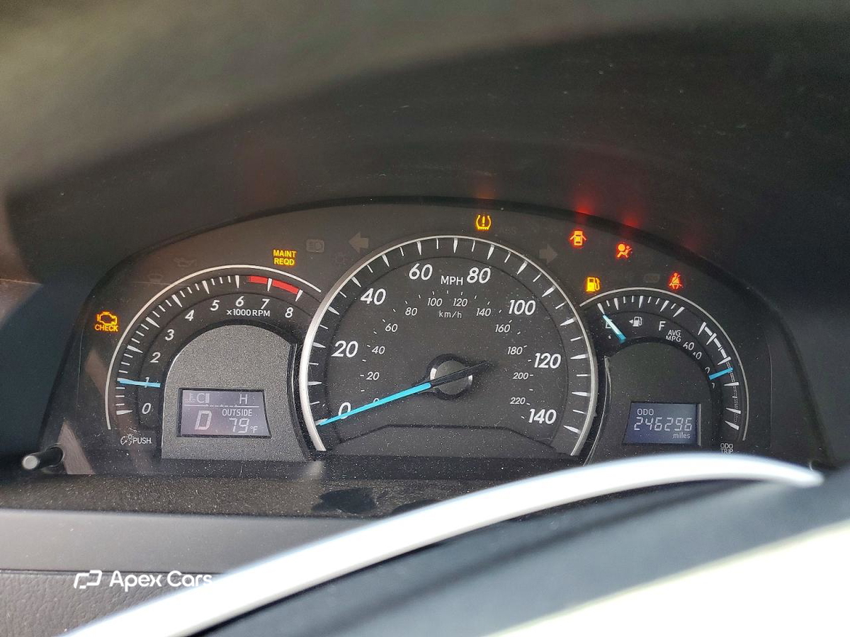 Toyota Camry 2014
