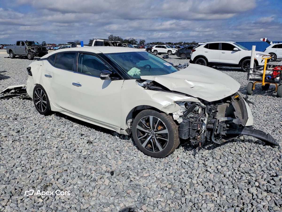 Nissan Maxima 2021