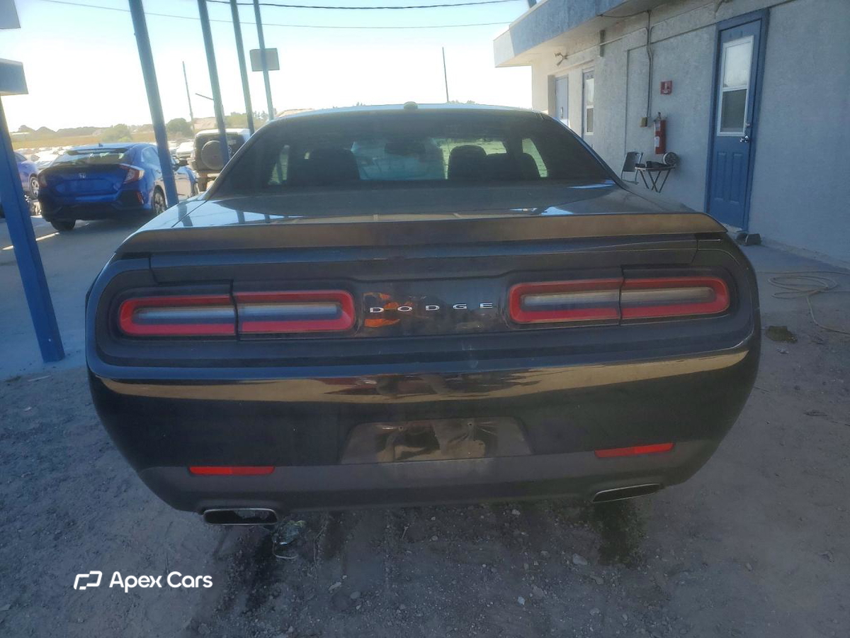 Dodge Challenger 2015