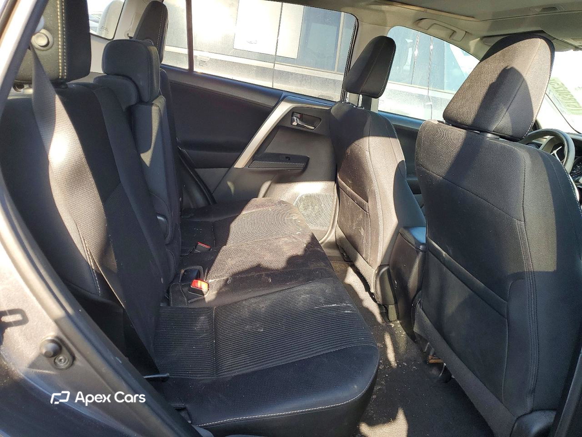 Toyota RAV 4 2015