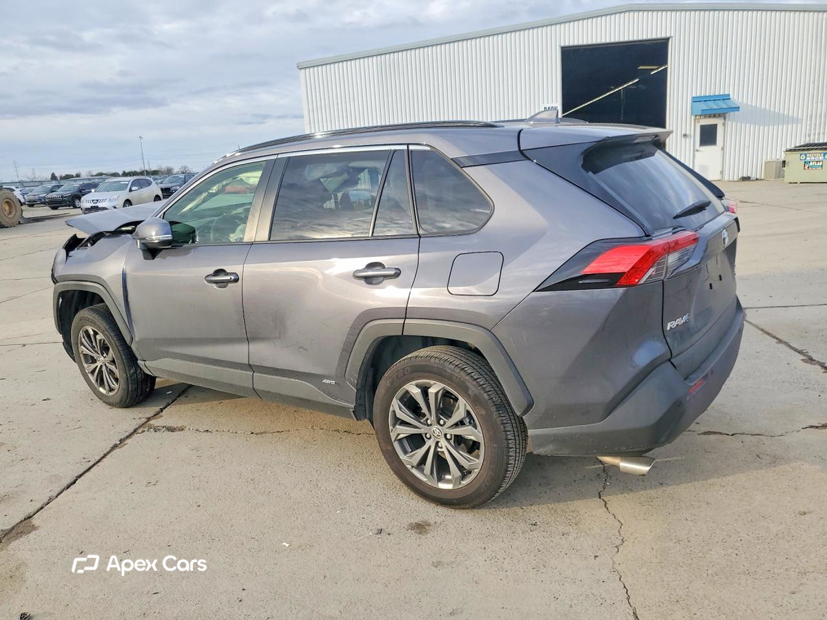 Toyota RAV 4 2025