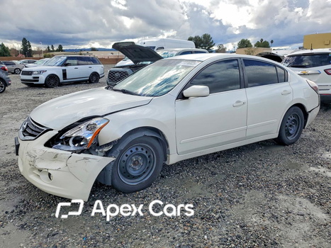 Nissan Altima 2011 - Image 1 of 12