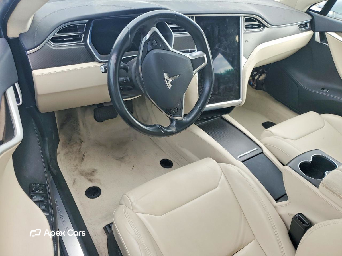 Tesla Model S 2018