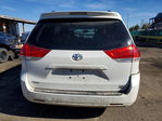 Toyota Sienna 2011