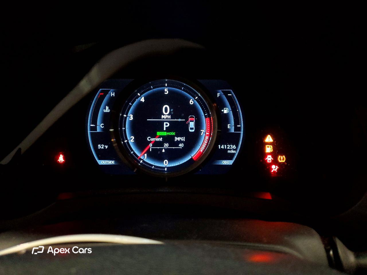 Lexus IS 2015