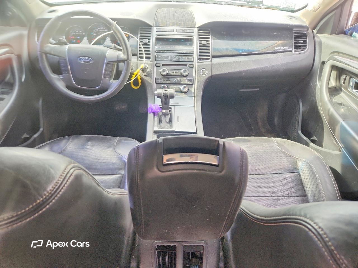 Ford Taurus 2011