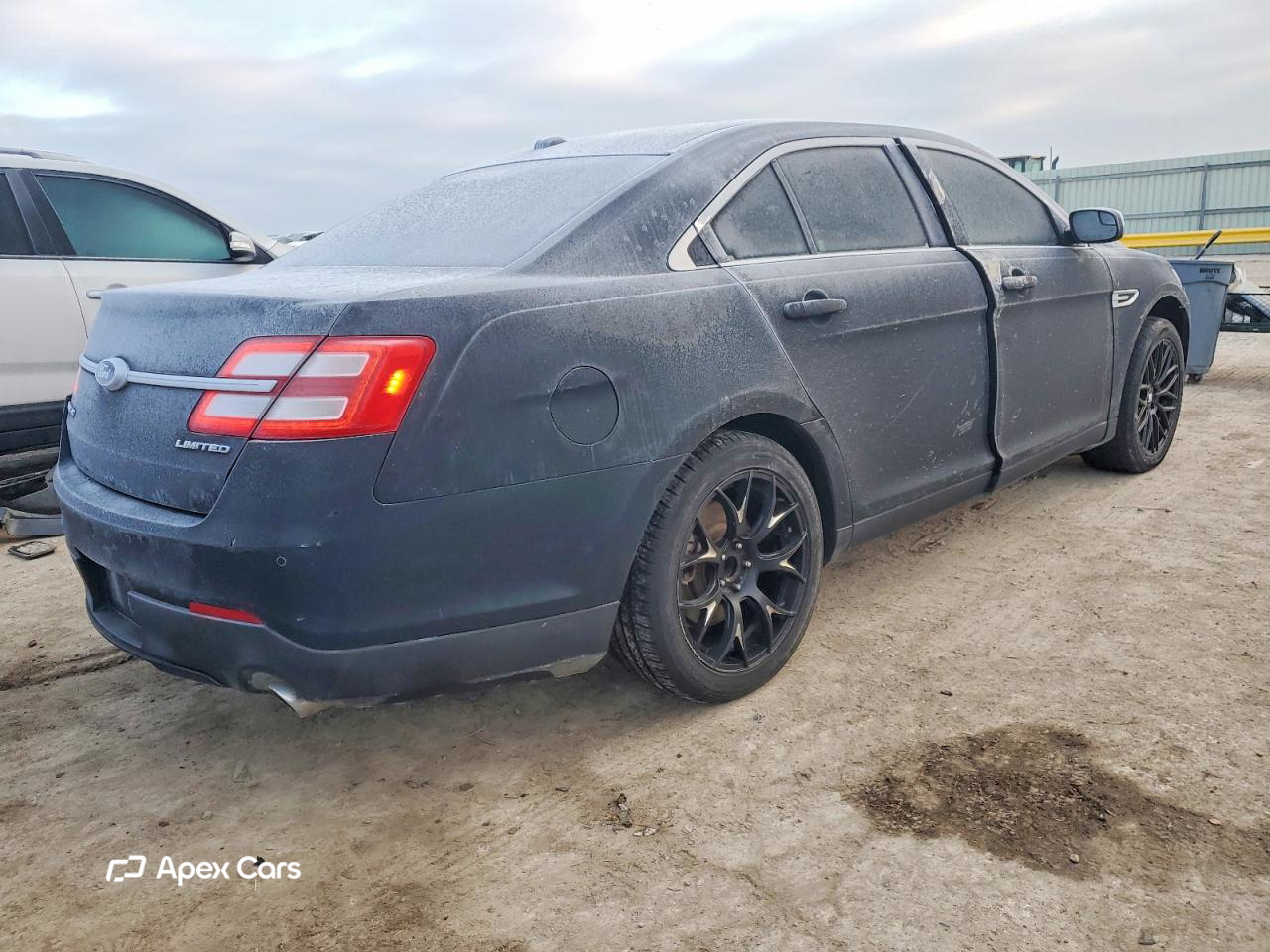 Ford Taurus 2014