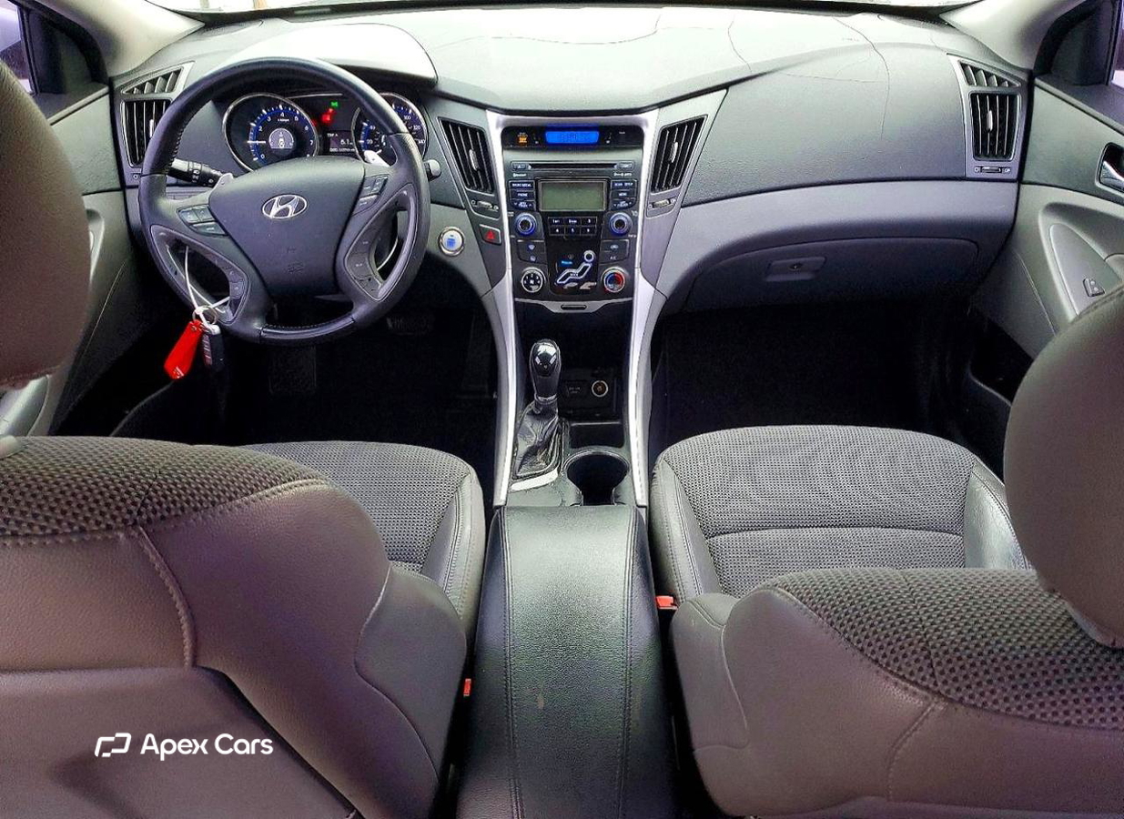 Hyundai Sonata 2013