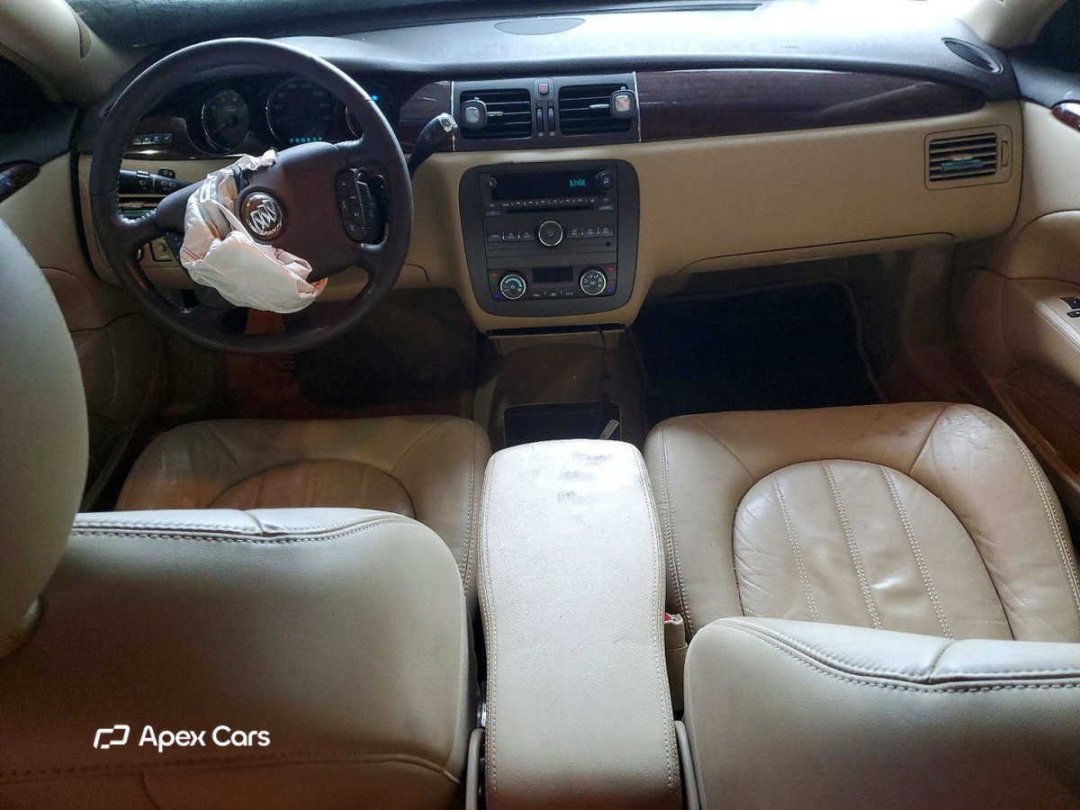 Buick Lucerne 2011