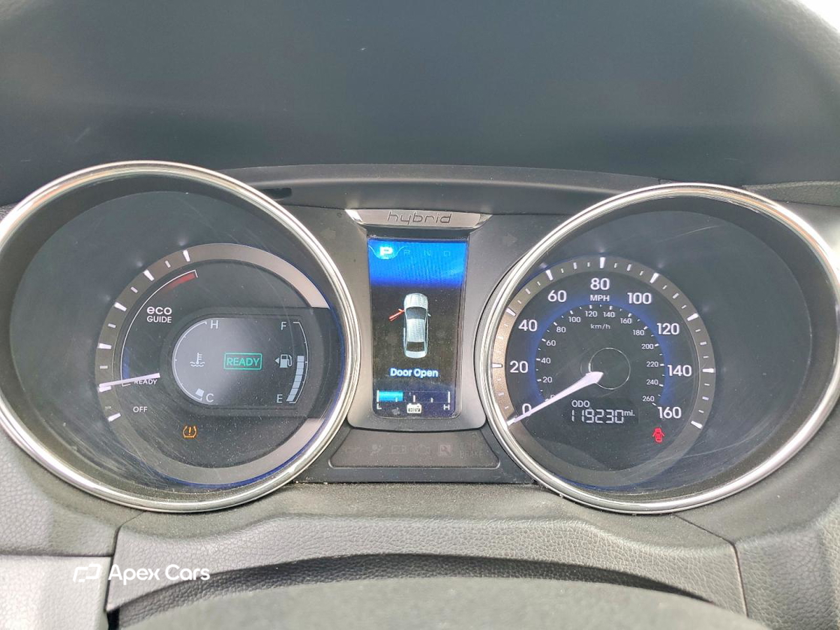 Hyundai Sonata 2013