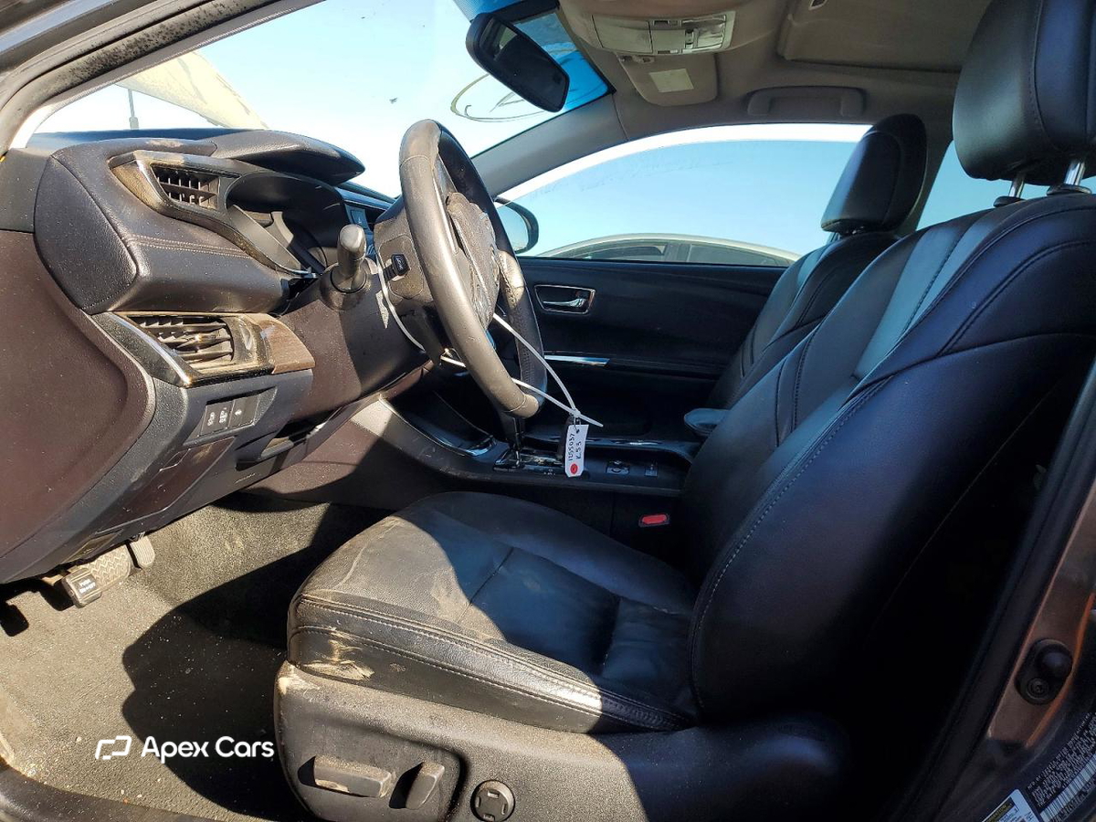 Toyota Avalon 2016