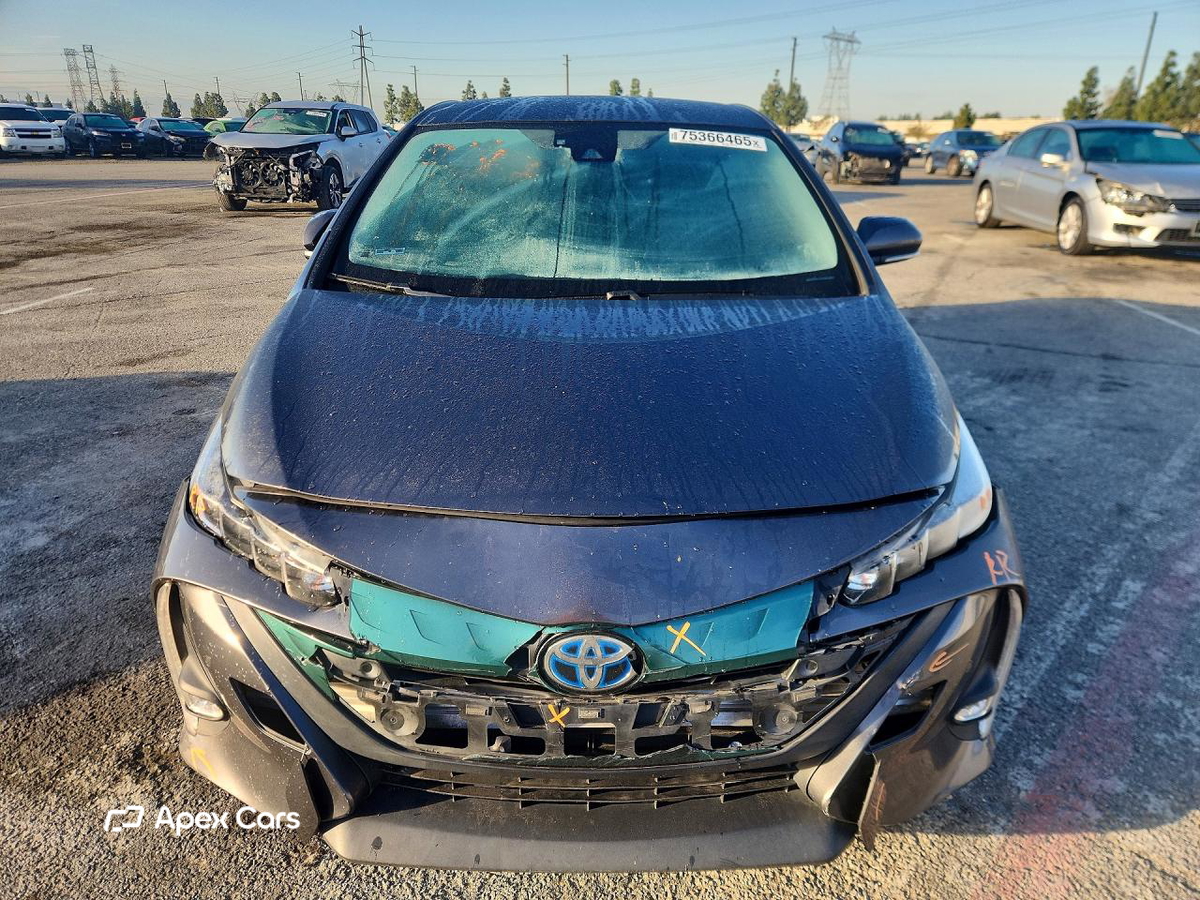Toyota Prius 2017