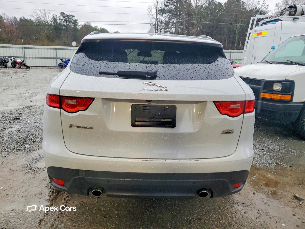 Jaguar F-Pace 2018