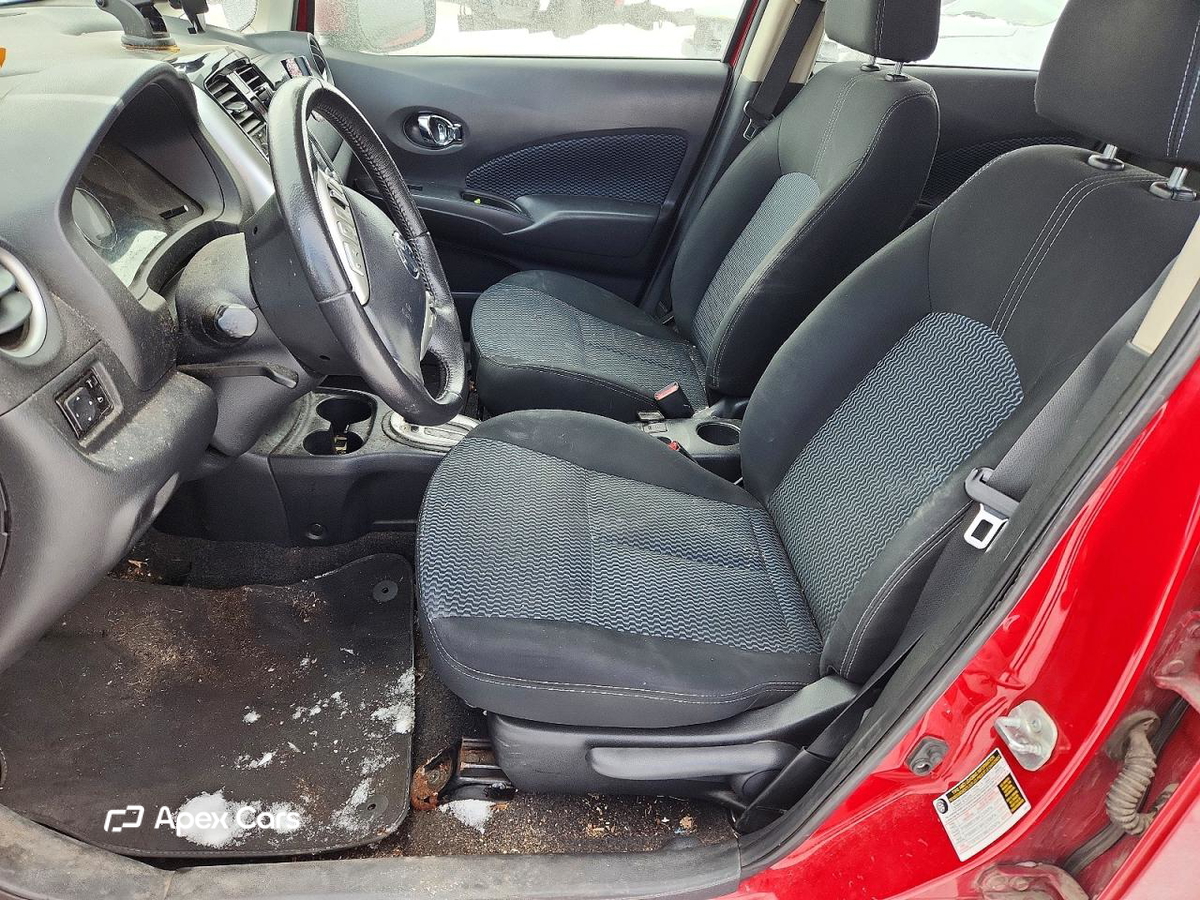 Nissan Versa 2015