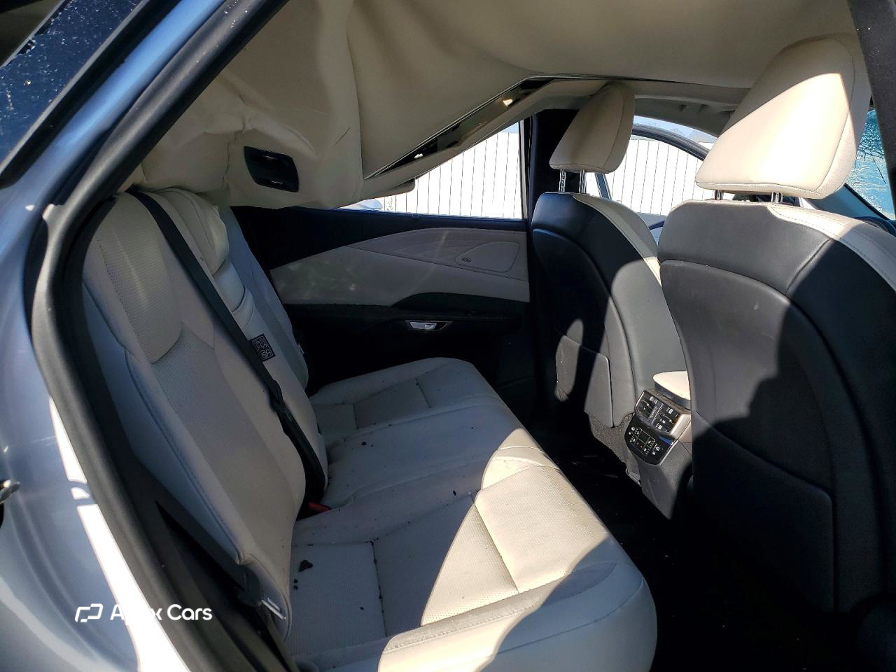 Lexus RX 2023