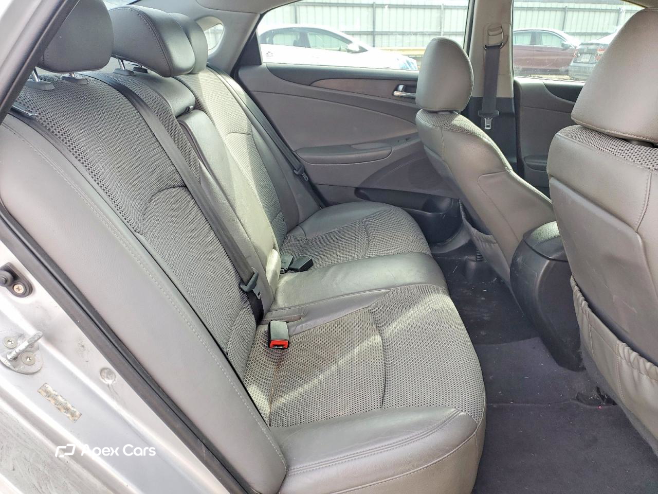 Hyundai Sonata 2011
