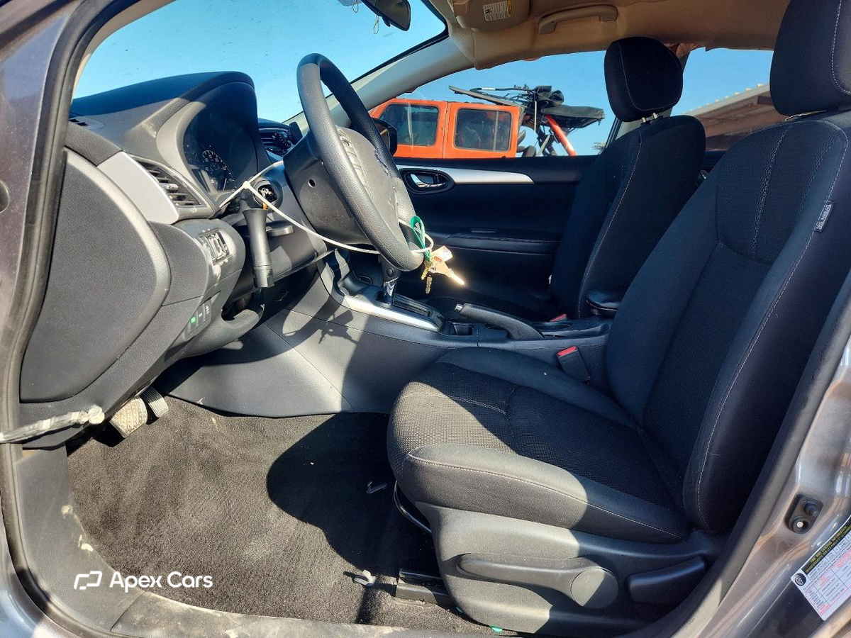 Nissan Sentra 2016