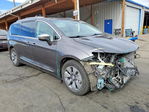 Chrysler Pacifica 2017