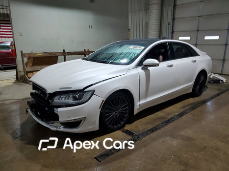 Lincoln MKZ 2018 - Image 1 of 13