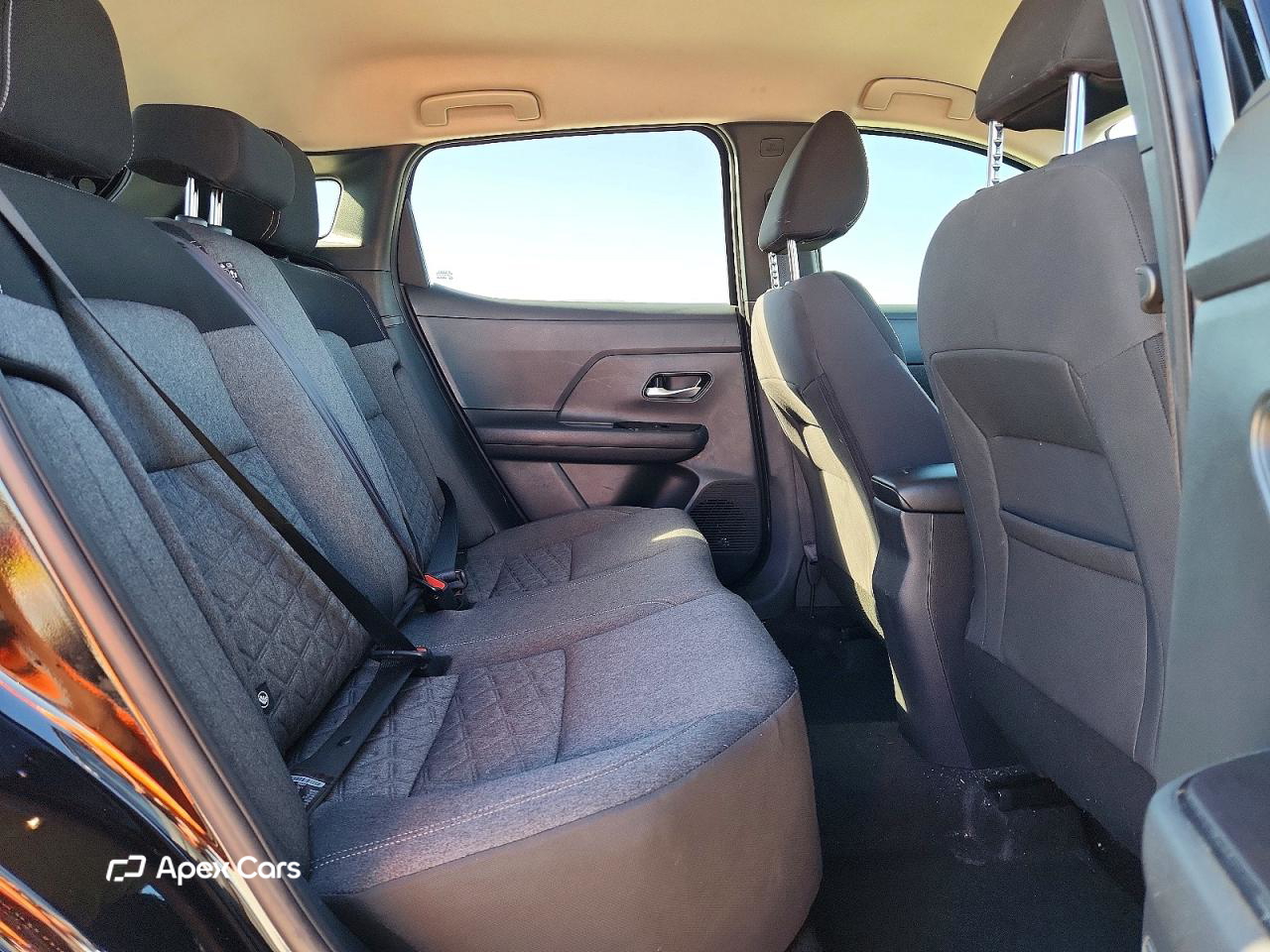 Nissan Kicks 2025