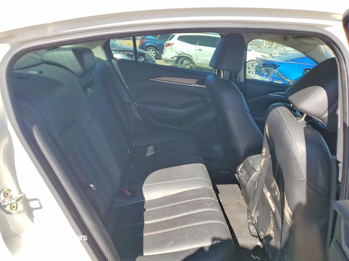 Mazda 6 2021