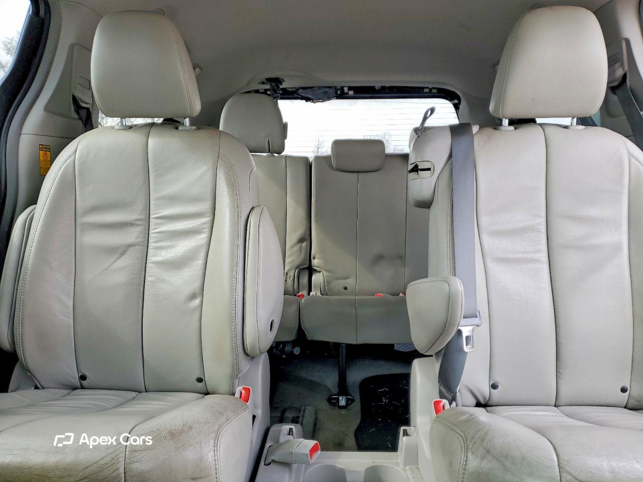 Toyota Sienna 2014