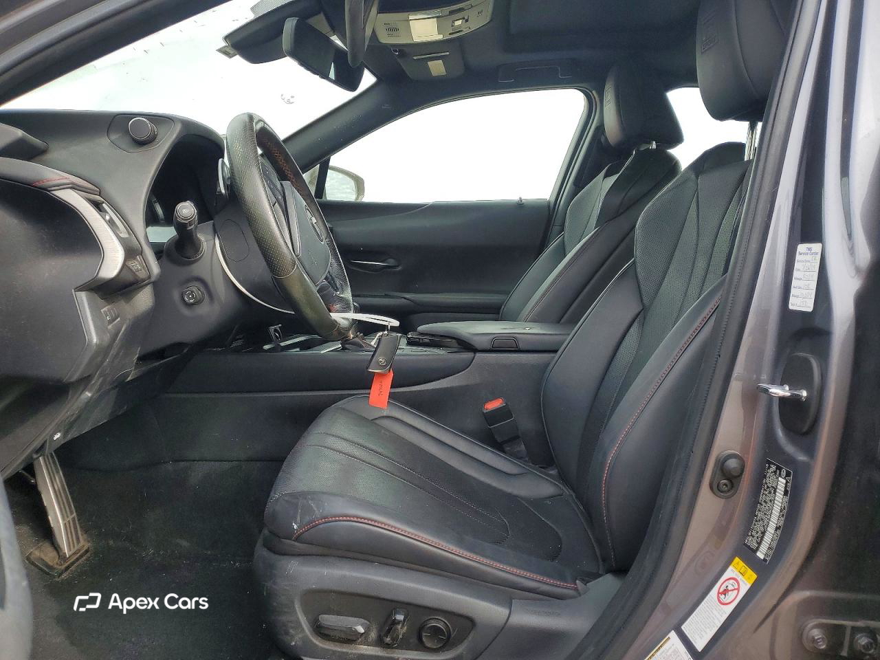 Lexus UX 2019
