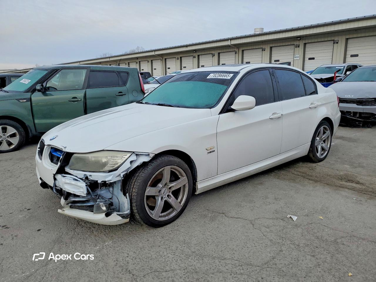 BMW Series 3 2011