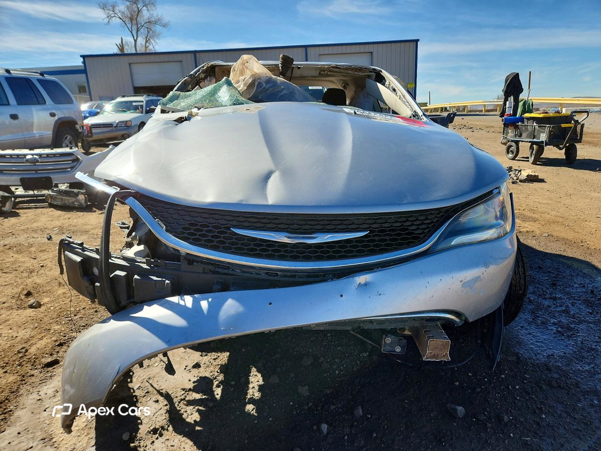 Chrysler 200 2015