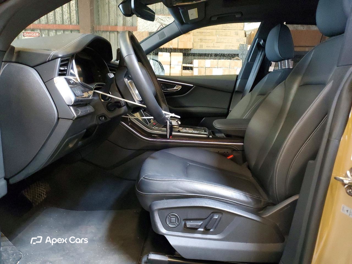 Audi Q8 2025