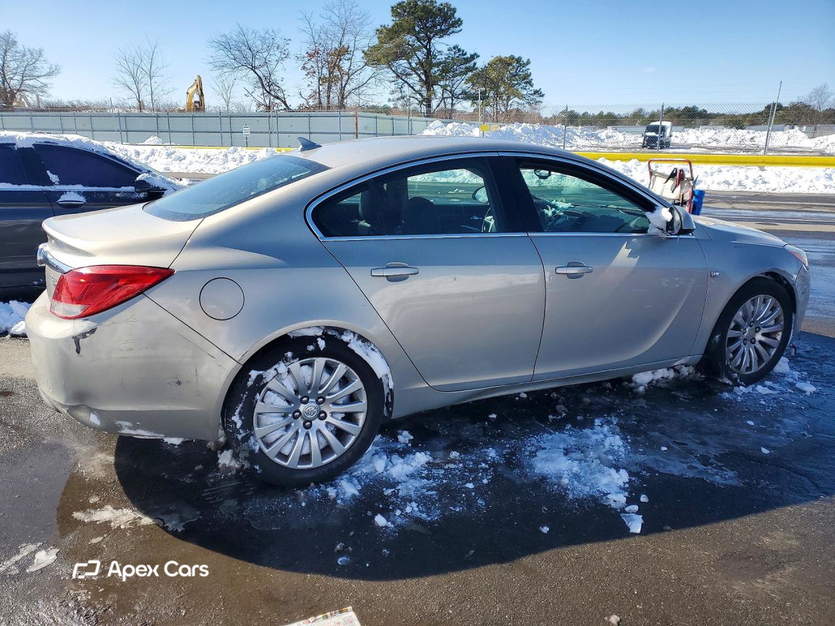 Buick Regal 2011