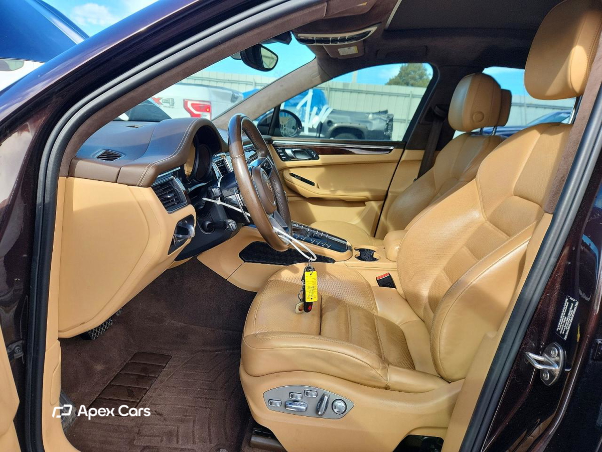 Porsche Macan 2016
