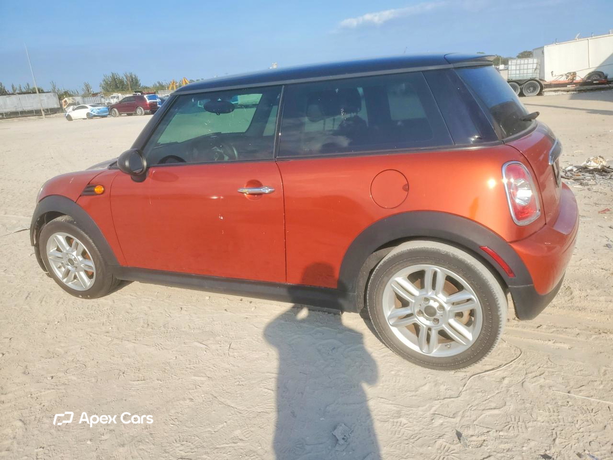 MINI Cooper 2013