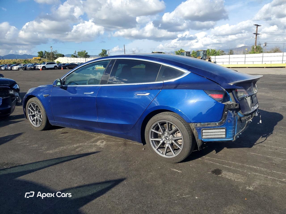Tesla Model 3 2020