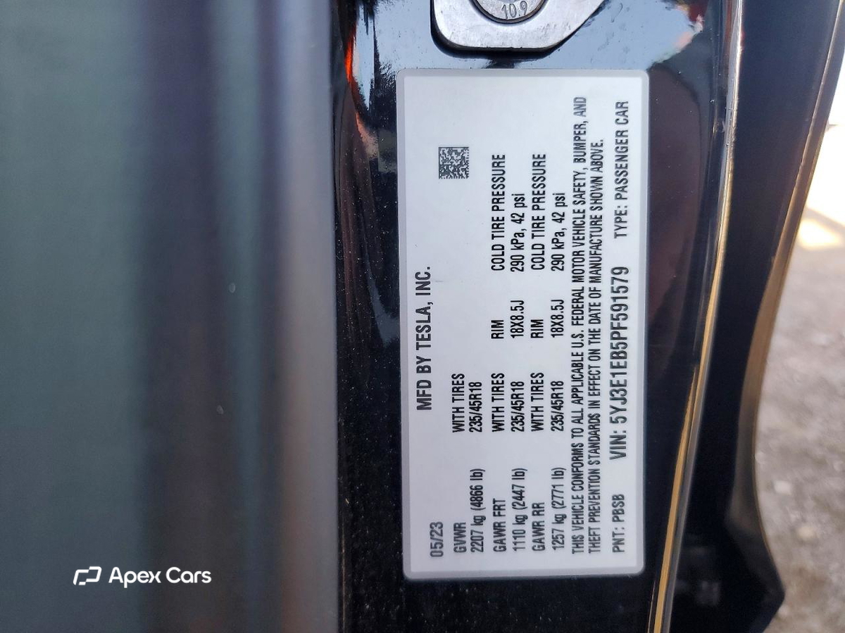 Tesla Model 3 2023