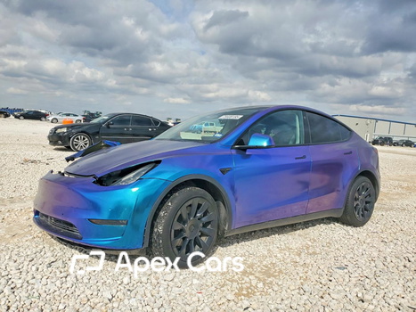 Tesla Model Y 2022 - Image 1 of 13