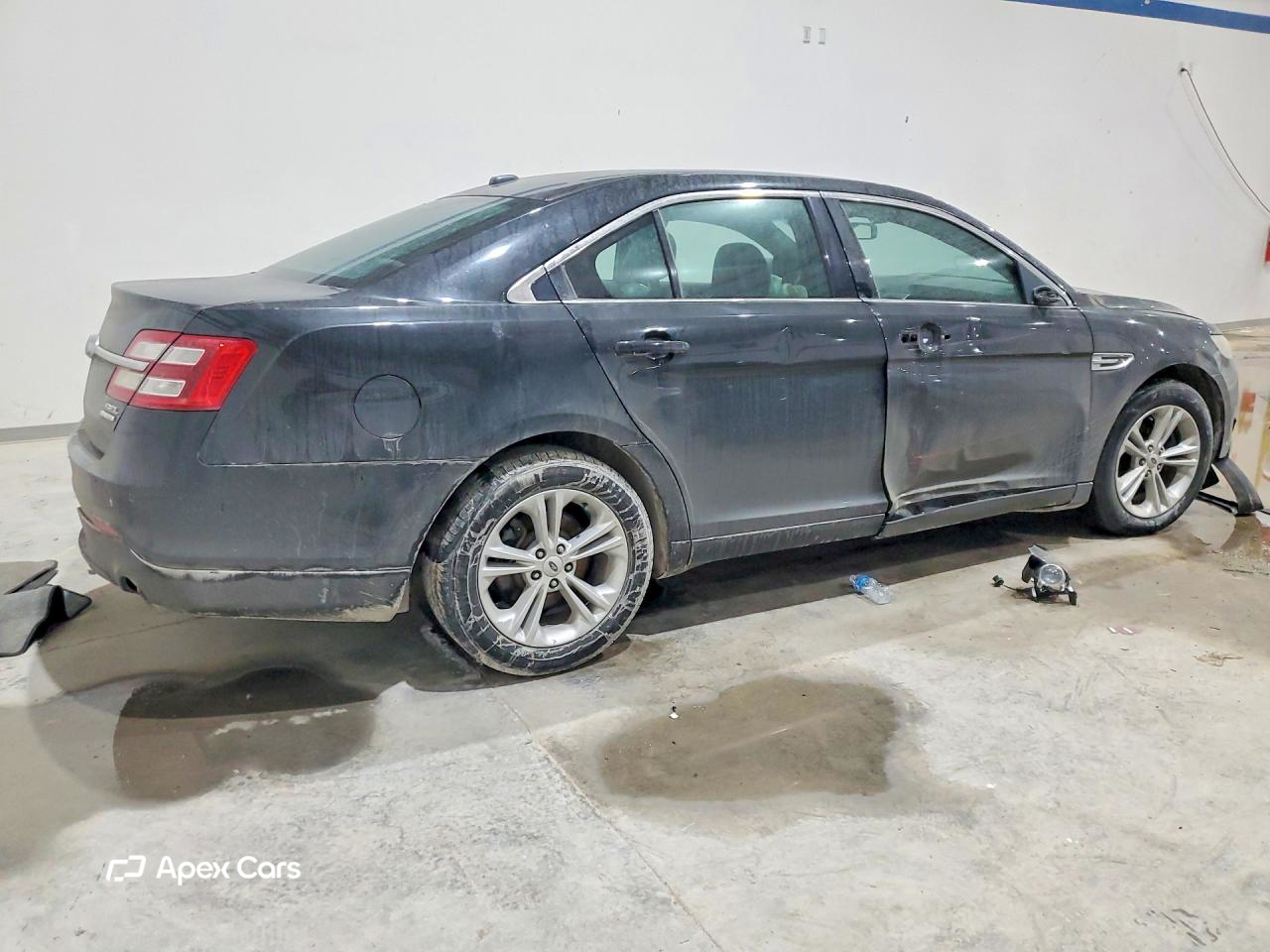 Ford Taurus 2014