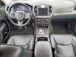 Chrysler 300 2017