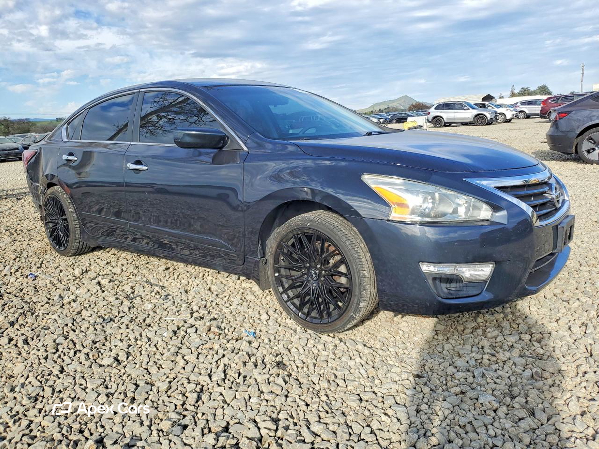 Nissan Altima 2014
