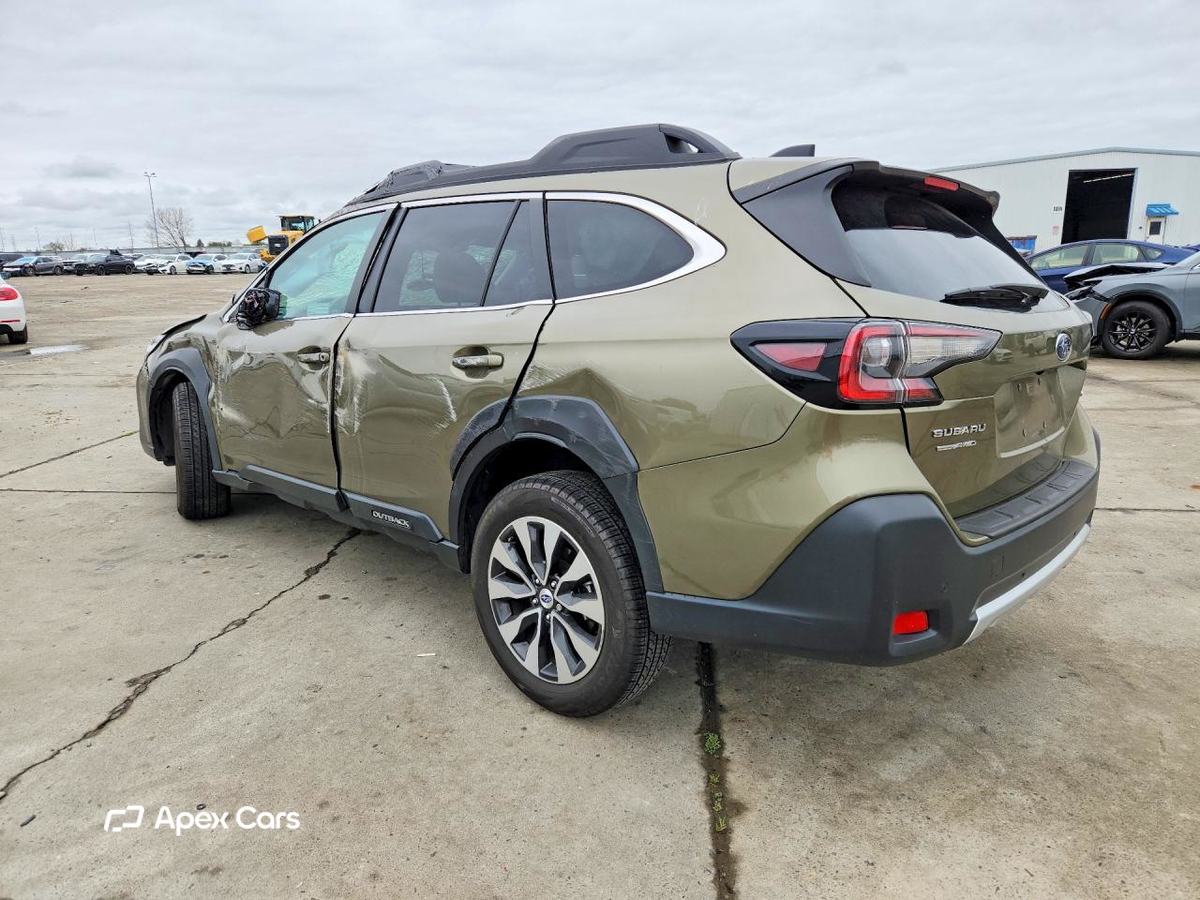 Subaru Outback 2025