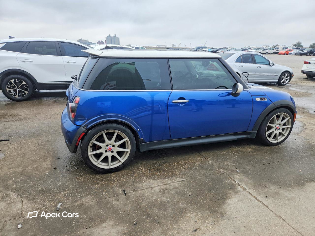 MINI Cooper 2005