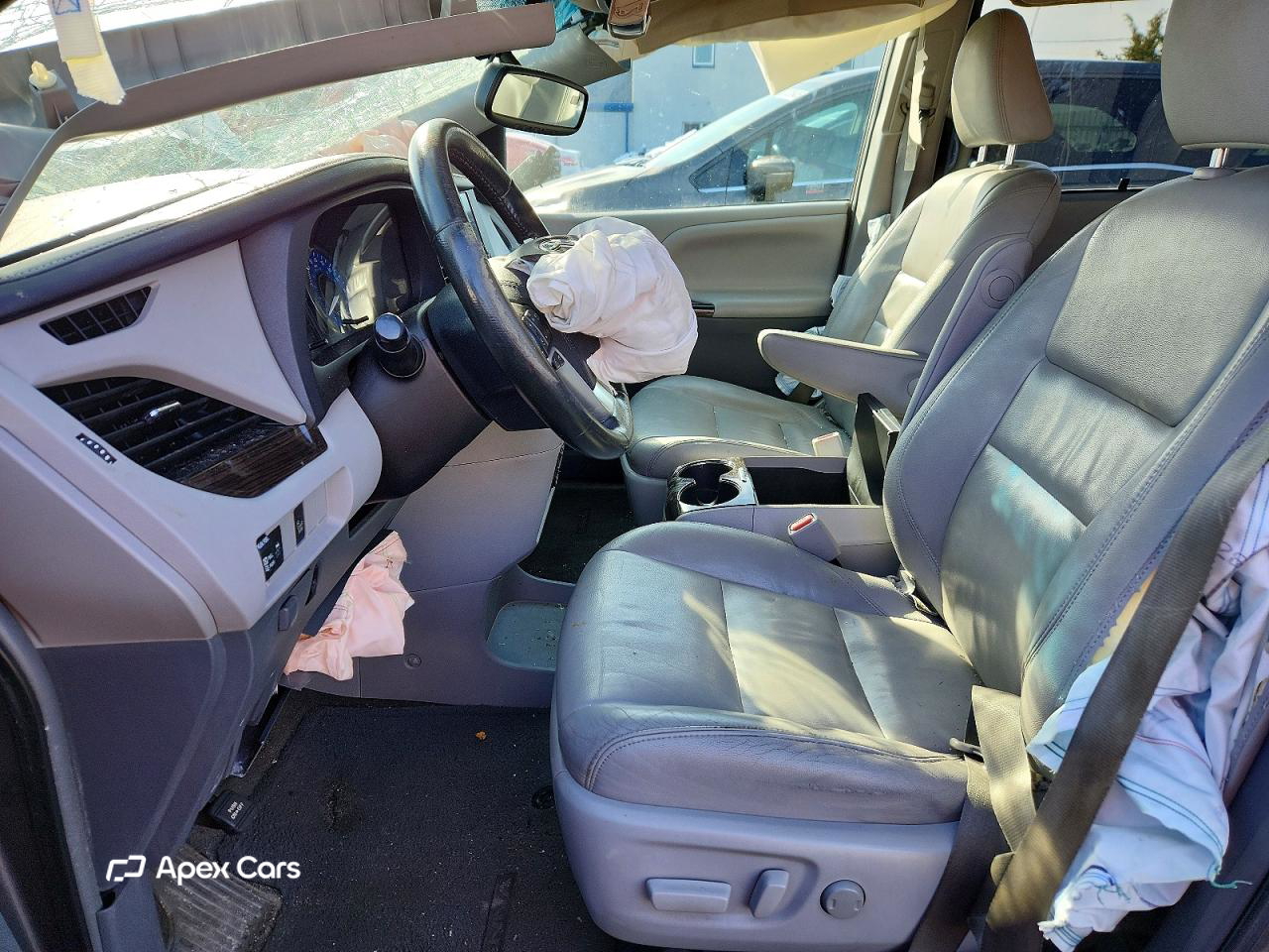 Toyota Sienna 2015
