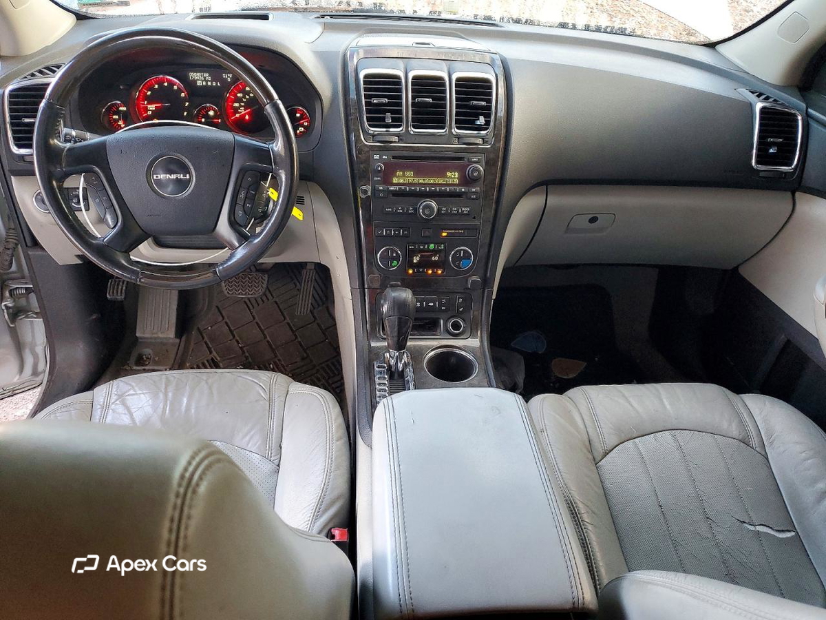 GMC Acadia 2012