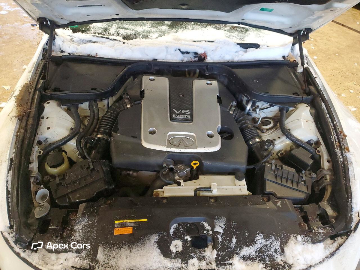 Infiniti G 2012