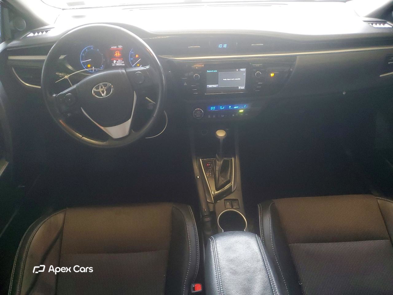 Toyota Corolla 2015
